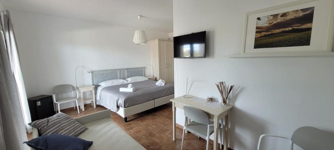 Uliwood Hotel Caltanissetta Luaran gambar