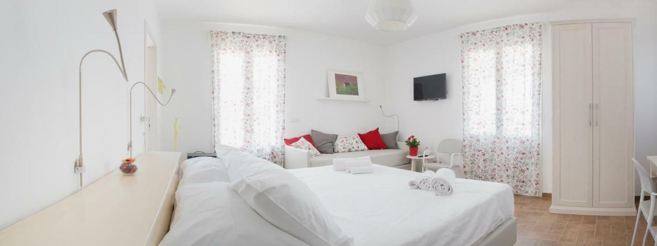 Uliwood Hotel Caltanissetta Luaran gambar